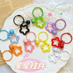 Llaveros con dijes de estrellas y campanas para manualidades DIY