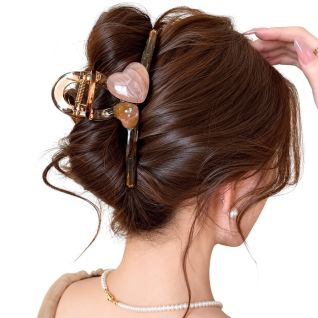Caimán Clásico para Cabello Diseño Minimalista